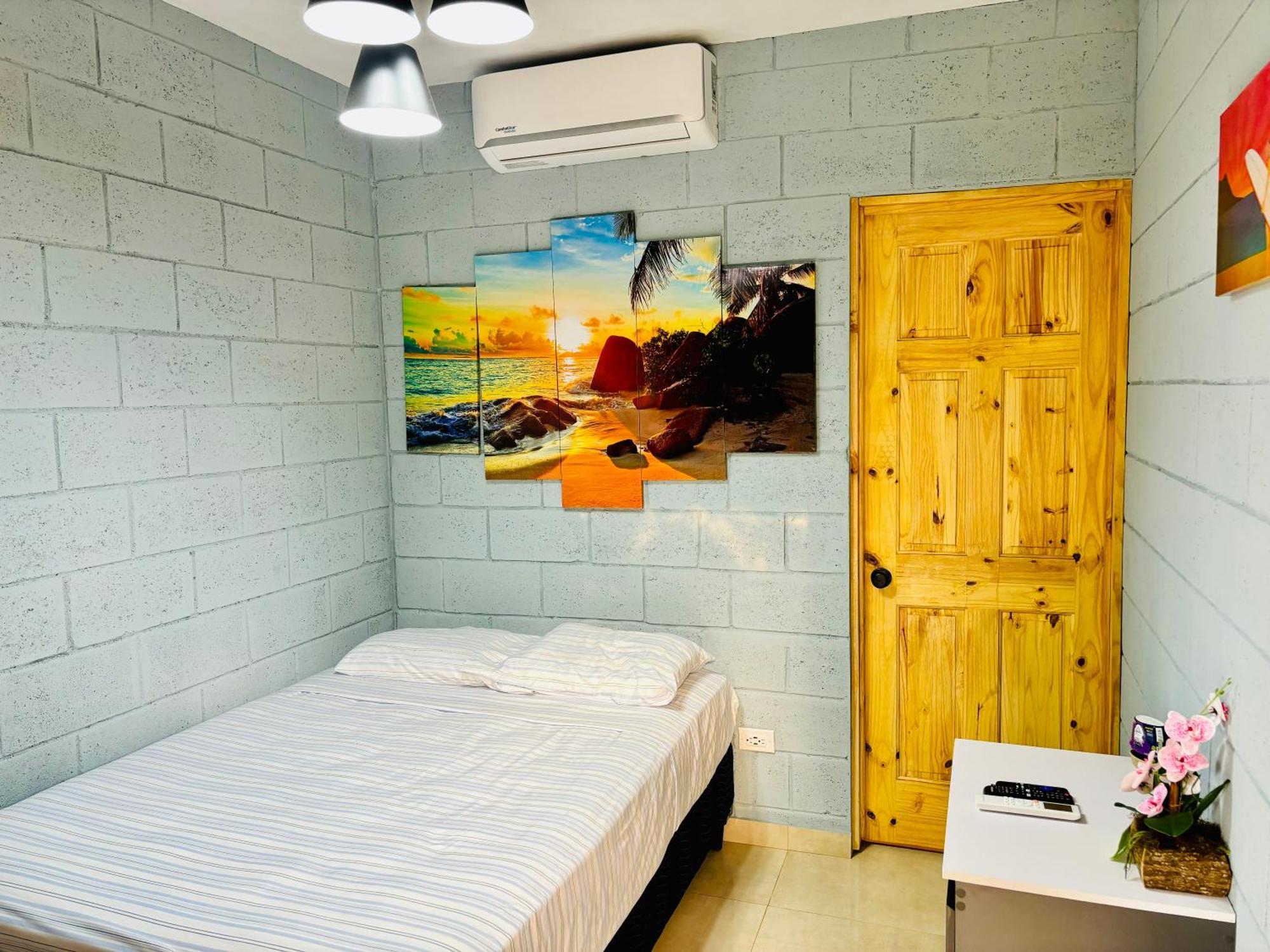 Hostal Camila'S Tamanique Экстерьер фото