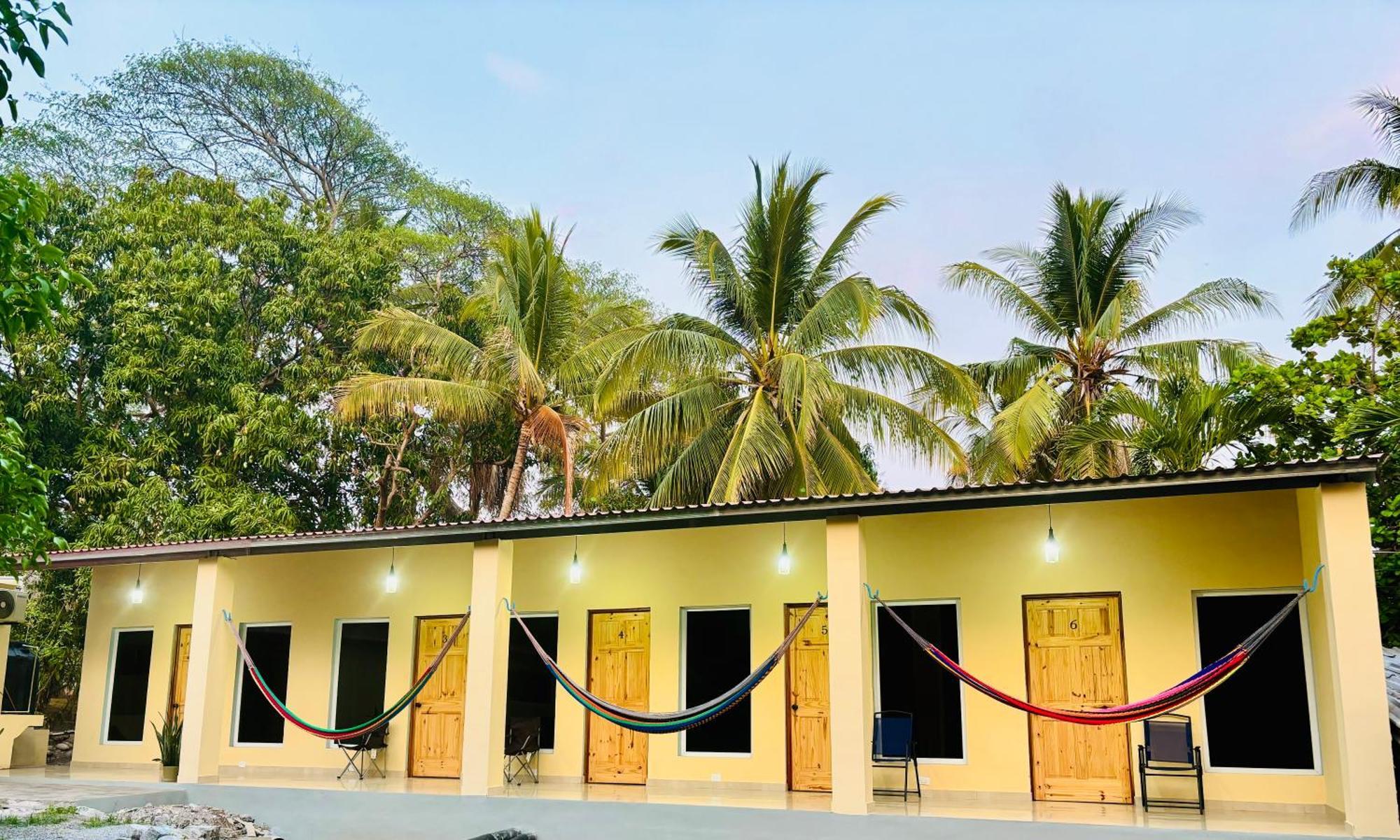 Hostal Camila'S Tamanique Экстерьер фото